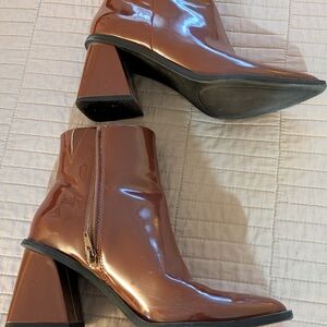 Elegant Reddish Brown Ankle Boots